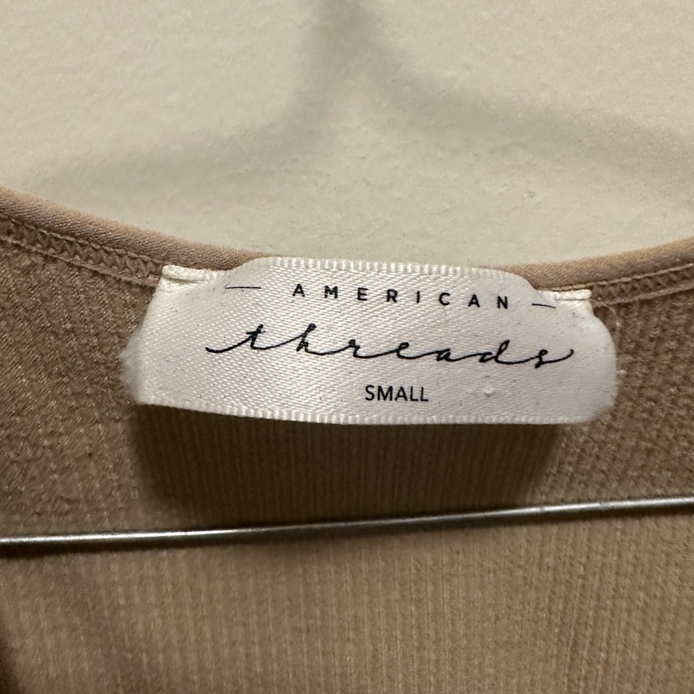 American Threads Tank - Picture 2 of 3